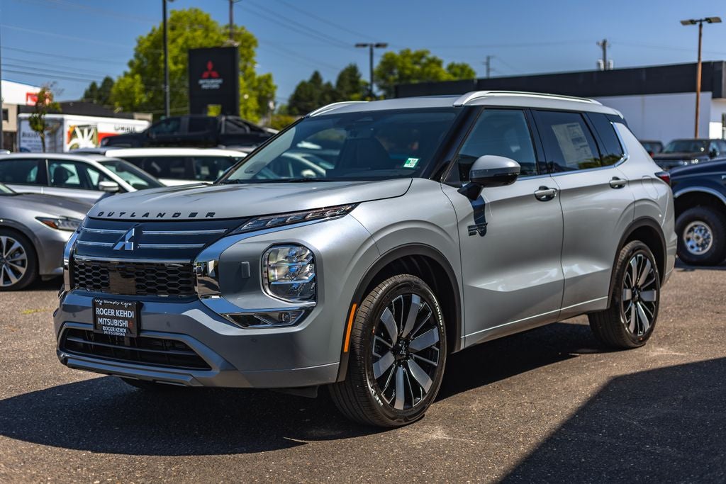 2026 Mitsubishi Outlander PHEV SEL