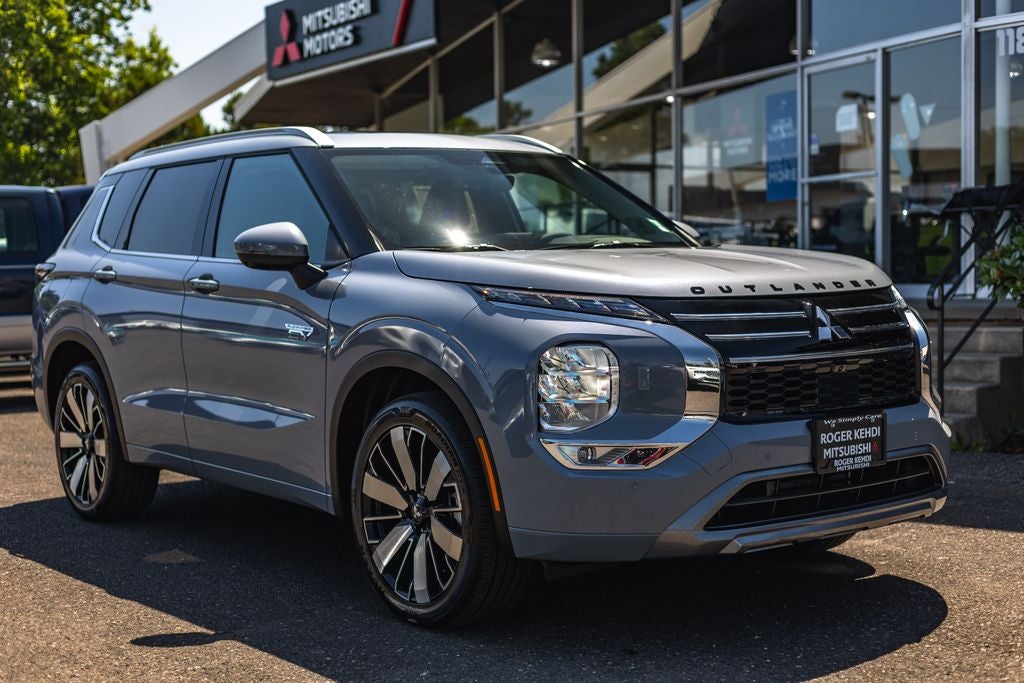 2026 Mitsubishi Outlander PHEV SEL