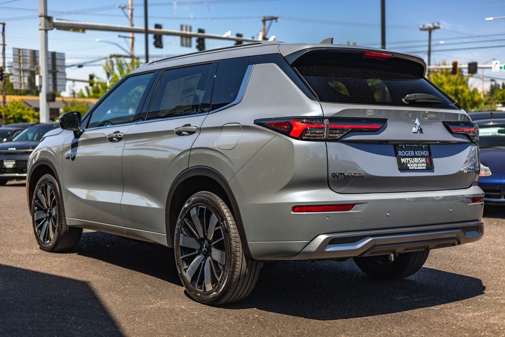 2026 Mitsubishi Outlander PHEV SEL