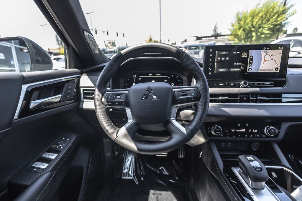 2026 Mitsubishi Outlander PHEV SEL