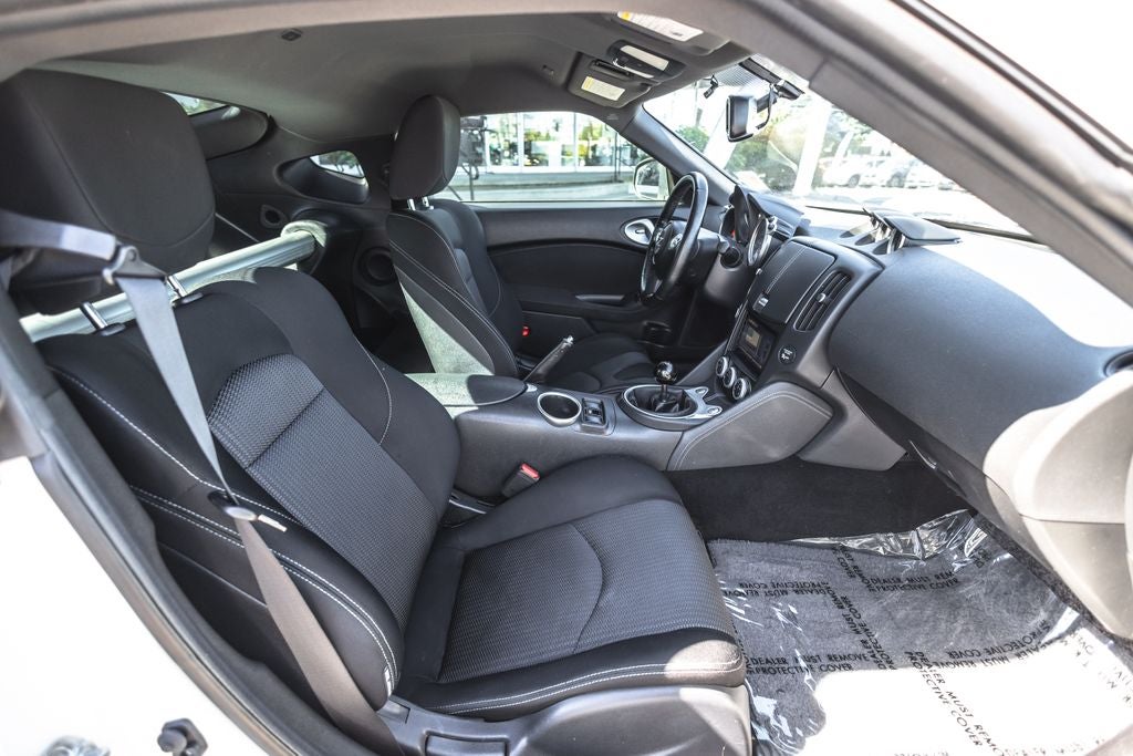 2020 Nissan 370Z Sport