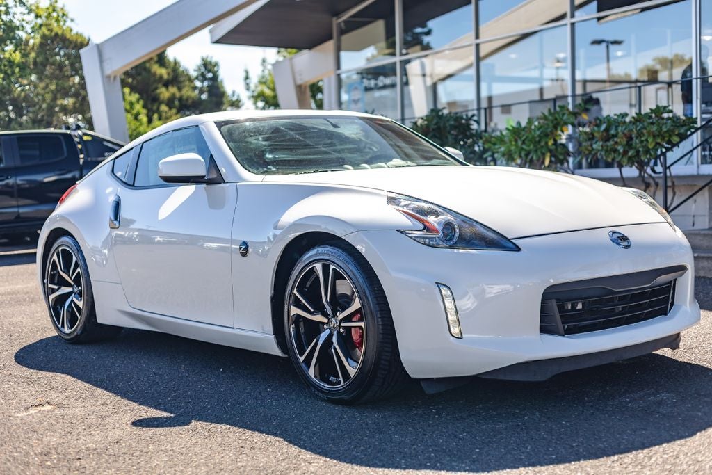 2020 Nissan 370Z Sport