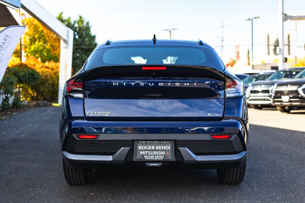 2027 Mitsubishi Eclipse Base