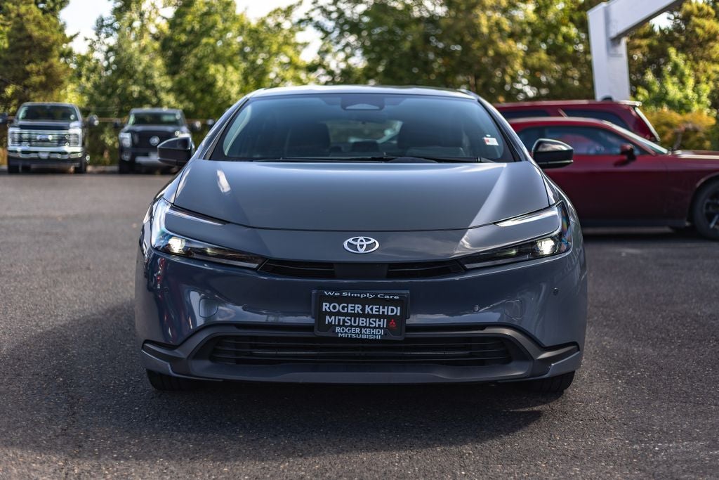 2025 Toyota Prius LE