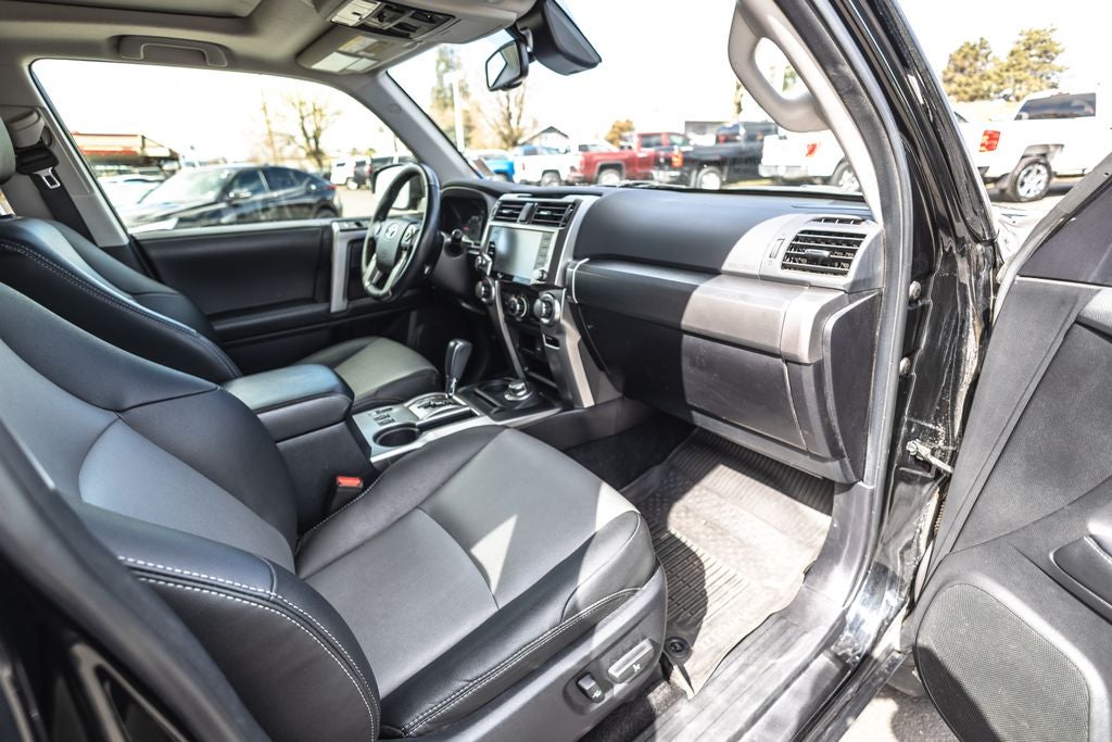 2024 Toyota 4Runner SR5 Premium