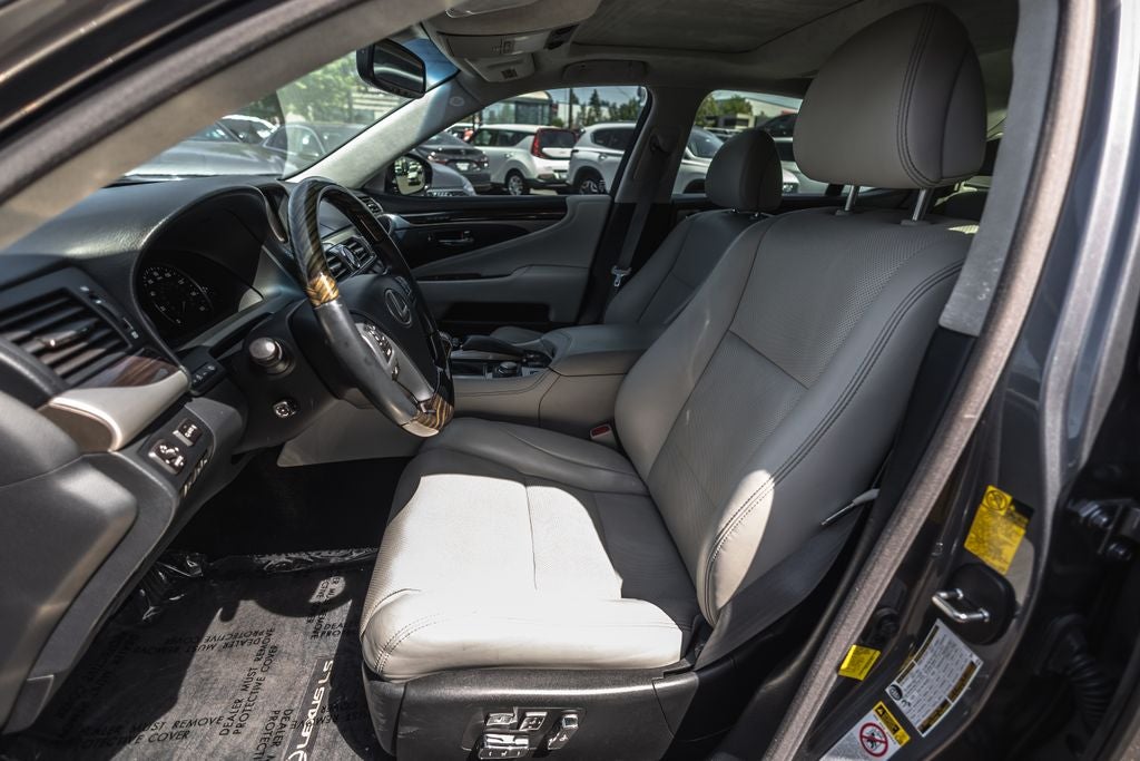 2015 Lexus LS 460