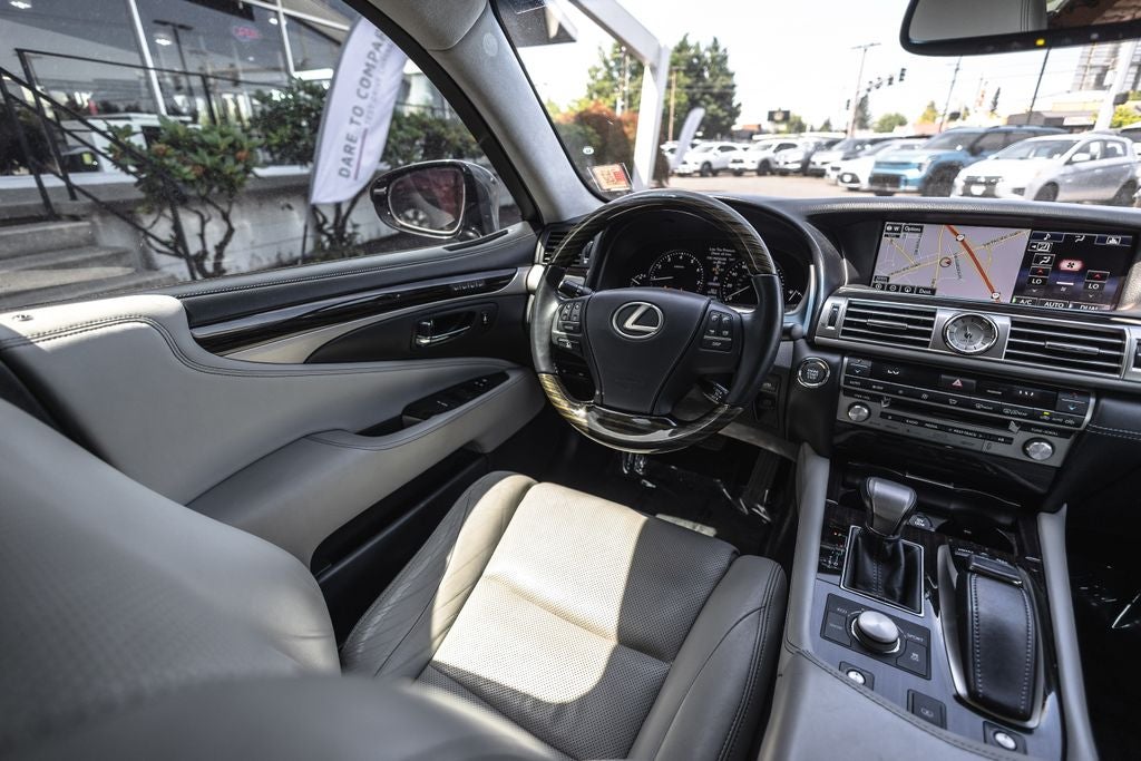 2015 Lexus LS 460