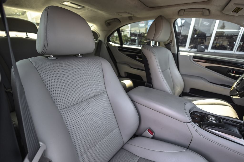 2015 Lexus LS 460