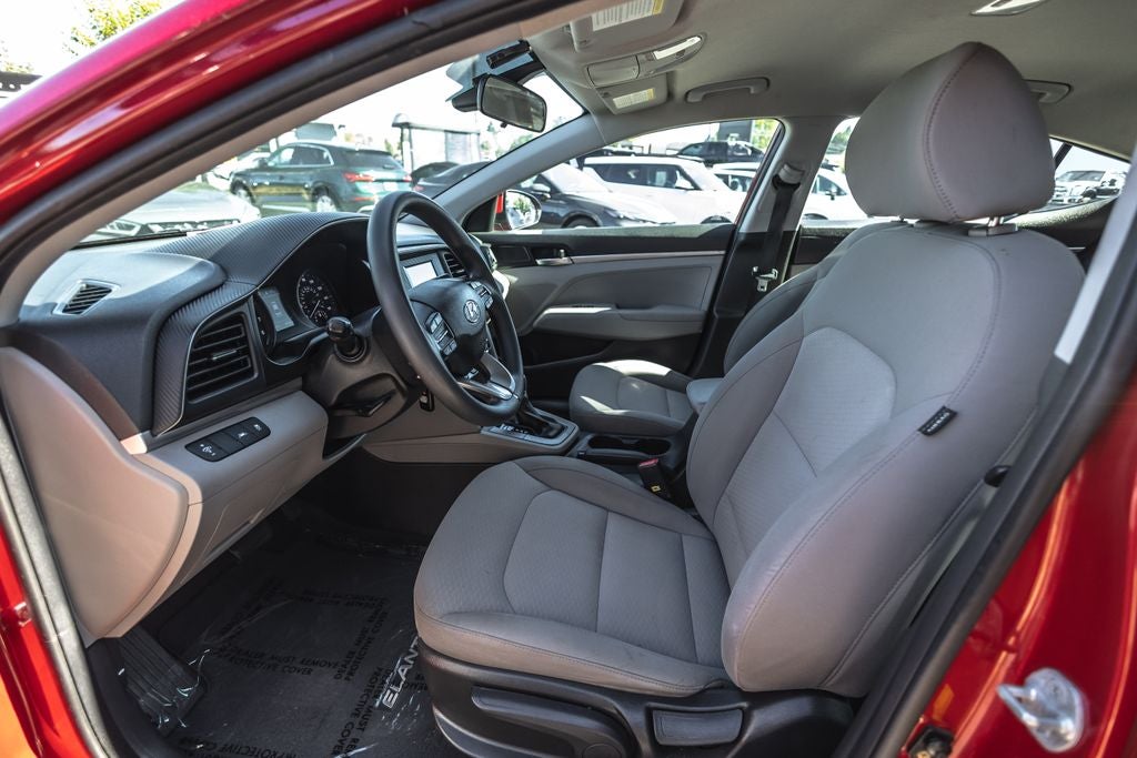2020 Hyundai Elantra SE