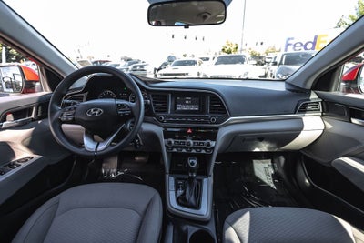2020 Hyundai Elantra SE