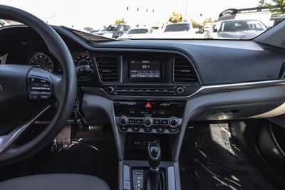 2020 Hyundai Elantra SE