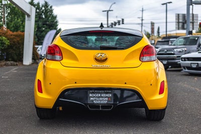 2012 Hyundai Veloster Base w/Black