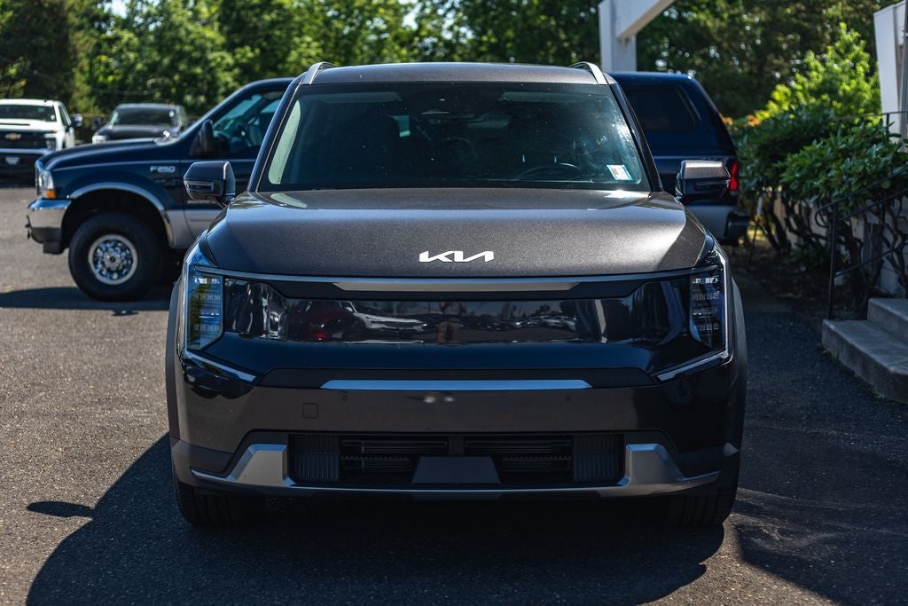 2024 Kia EV9 Wind