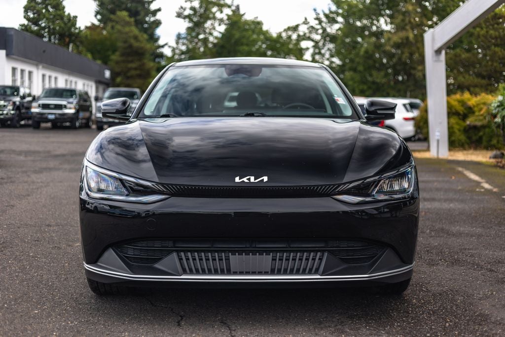 2024 Kia EV6 Light
