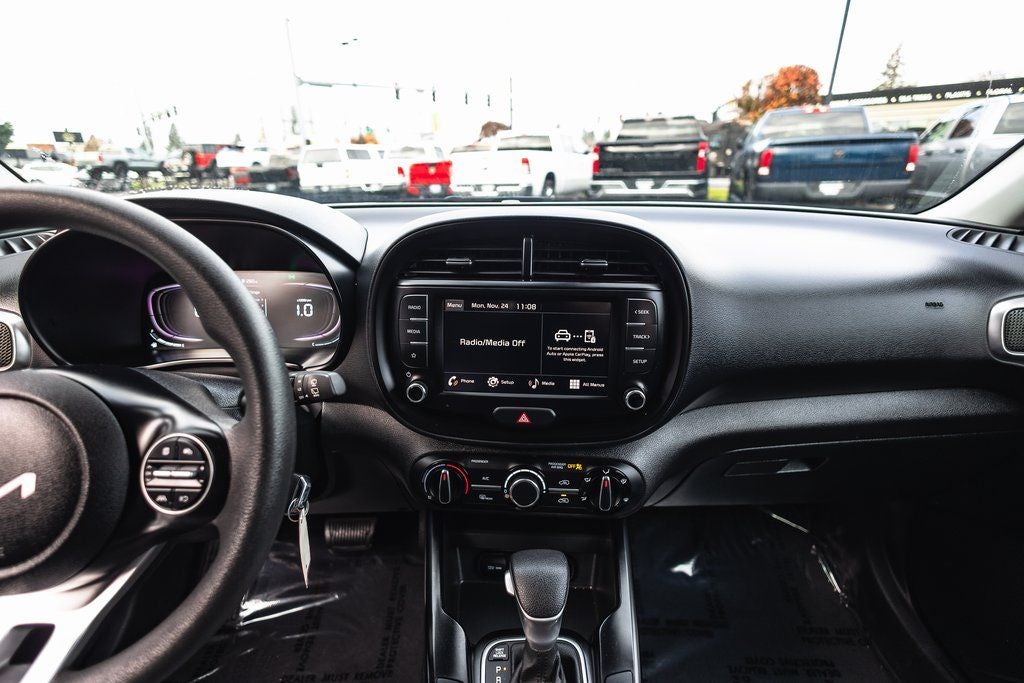2024 Kia Soul LX