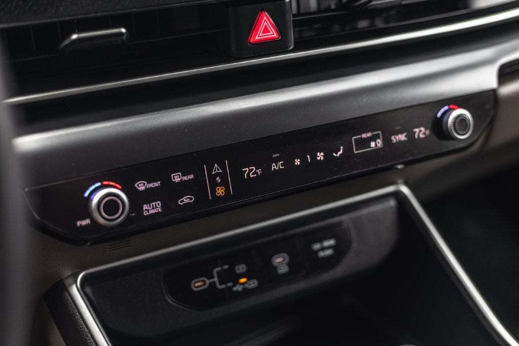 2025 Kia Carnival LXS