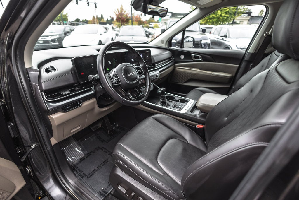 2025 Kia Carnival LXS