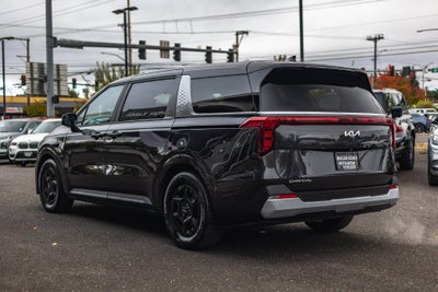 2025 Kia Carnival LXS
