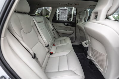 2018 Volvo XC60 T5 Momentum