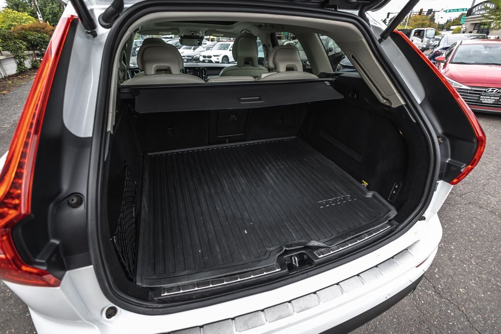 2018 Volvo XC60 T5 Momentum