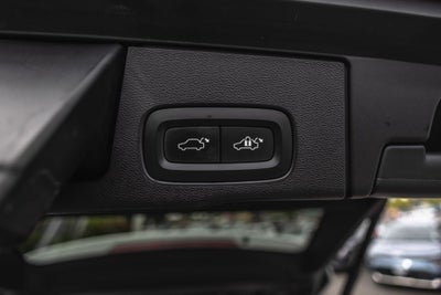 2018 Volvo XC60 T5 Momentum