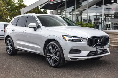 2018 Volvo XC60 T5 Momentum