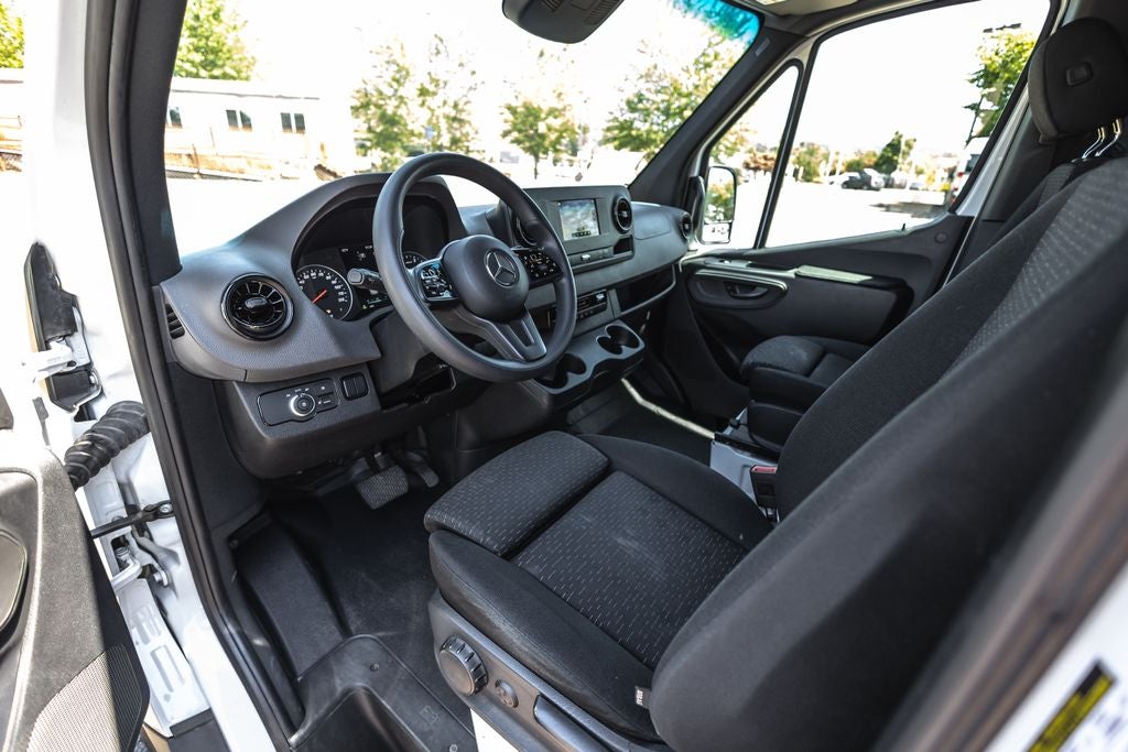 2023 Mercedes-Benz Sprinter 2500 Cargo 144 WB