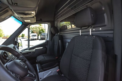 2023 Mercedes-Benz Sprinter 2500 Cargo 144 WB