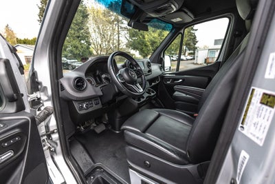 2019 Mercedes-Benz Sprinter 2500 Passenger 144 WB High Roof