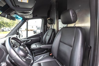 2019 Mercedes-Benz Sprinter 2500 Passenger 144 WB High Roof