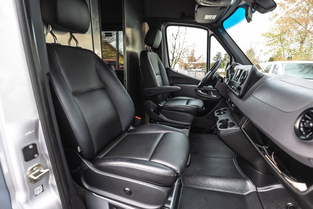 2019 Mercedes-Benz Sprinter 2500 Passenger 144 WB High Roof