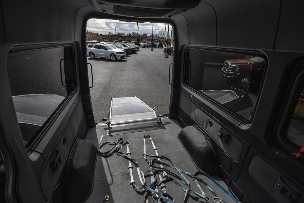 2019 Mercedes-Benz Sprinter 2500 Passenger 144 WB High Roof