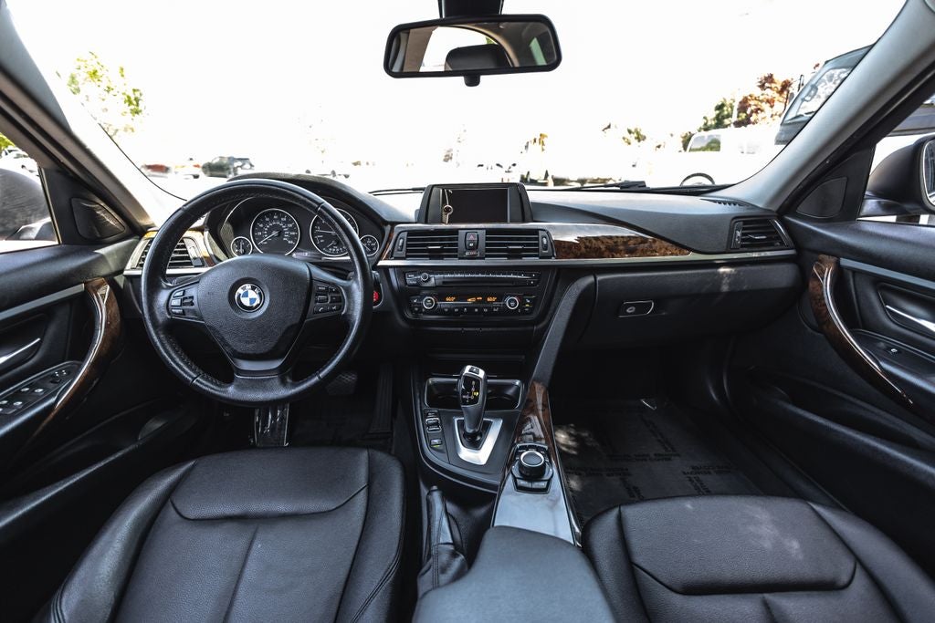 2014 BMW 3 Series 320i xDrive