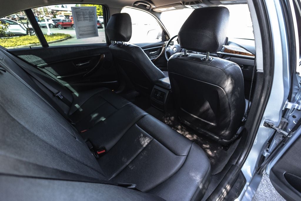2014 BMW 3 Series 320i xDrive