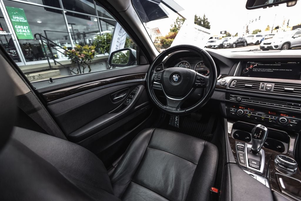2015 BMW 5 Series 528i xDrive