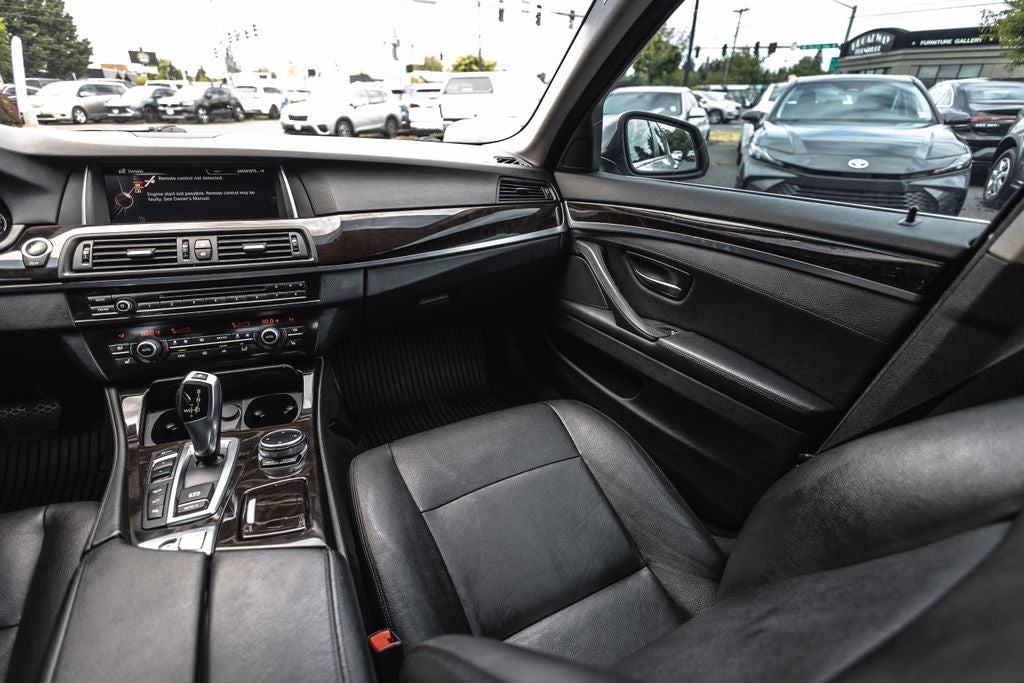2015 BMW 5 Series 528i xDrive