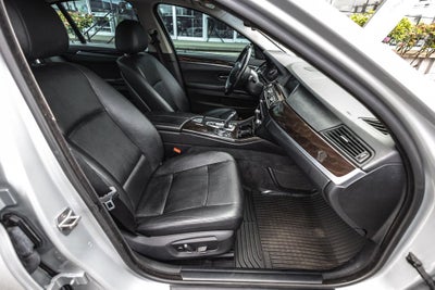 2015 BMW 5 Series 528i xDrive