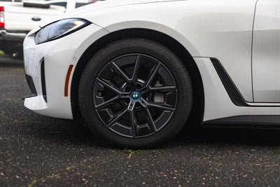 2024 BMW i4 xDrive40