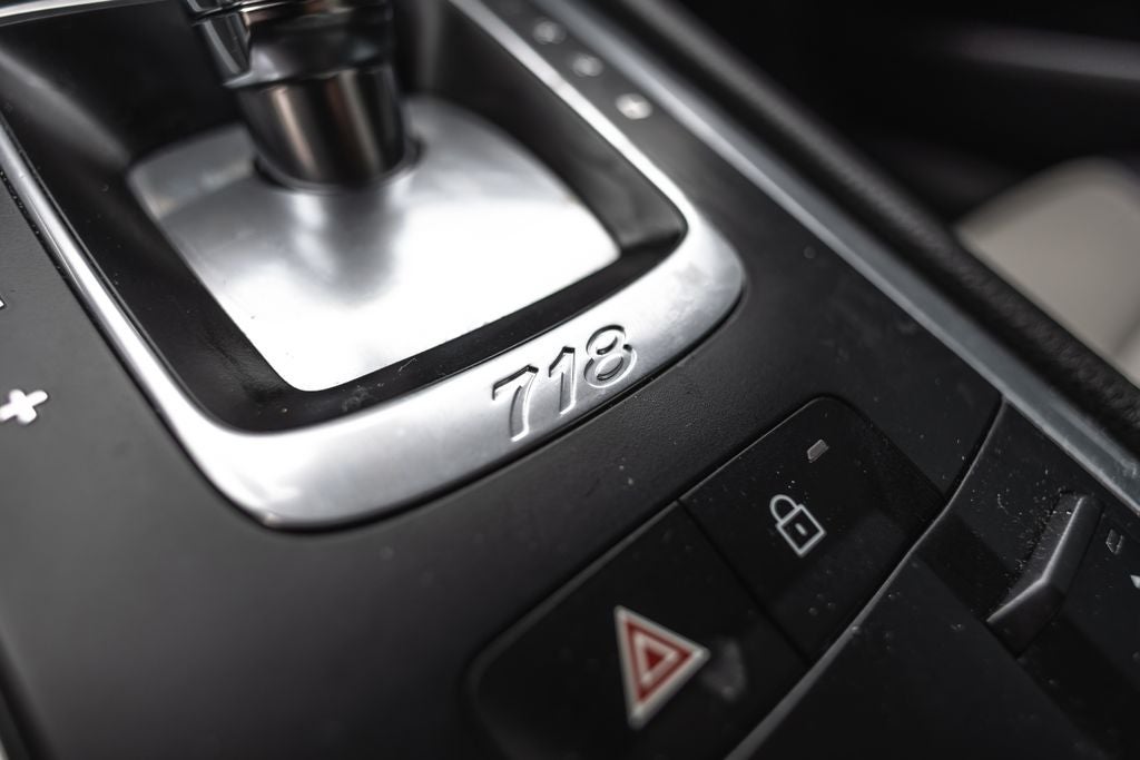 2019 Porsche 718 Cayman Base