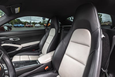 2019 Porsche 718 Cayman Base