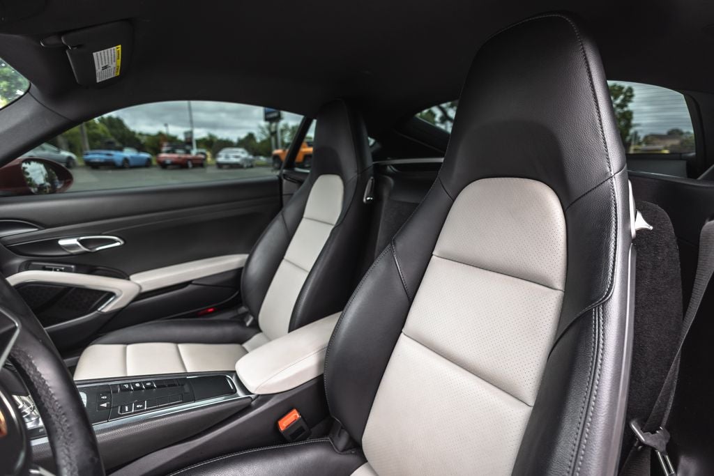 2019 Porsche 718 Cayman Base