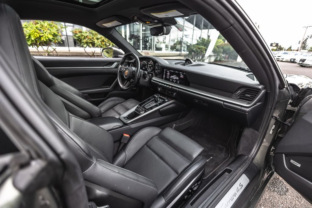 2020 Porsche 911 Carrera 4S