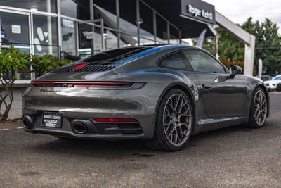 2020 Porsche 911 Carrera 4S