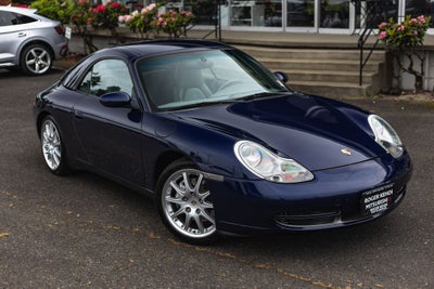 2001 Porsche 911 Carrera 4
