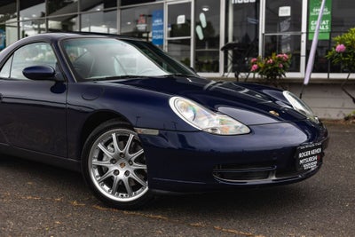 2001 Porsche 911 Carrera 4