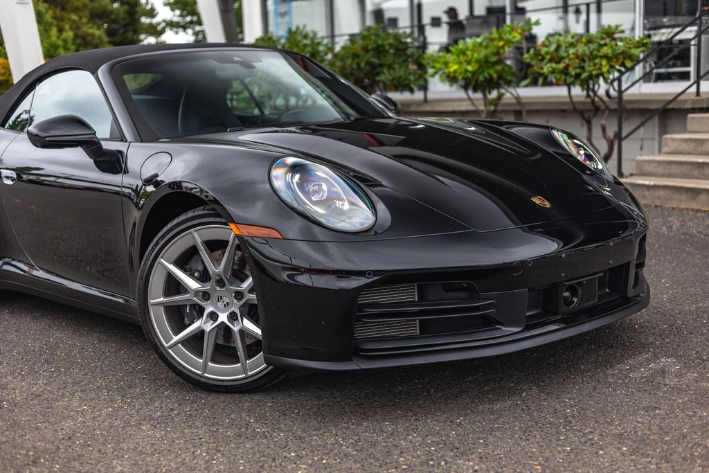 2025 Porsche 911 Carrera