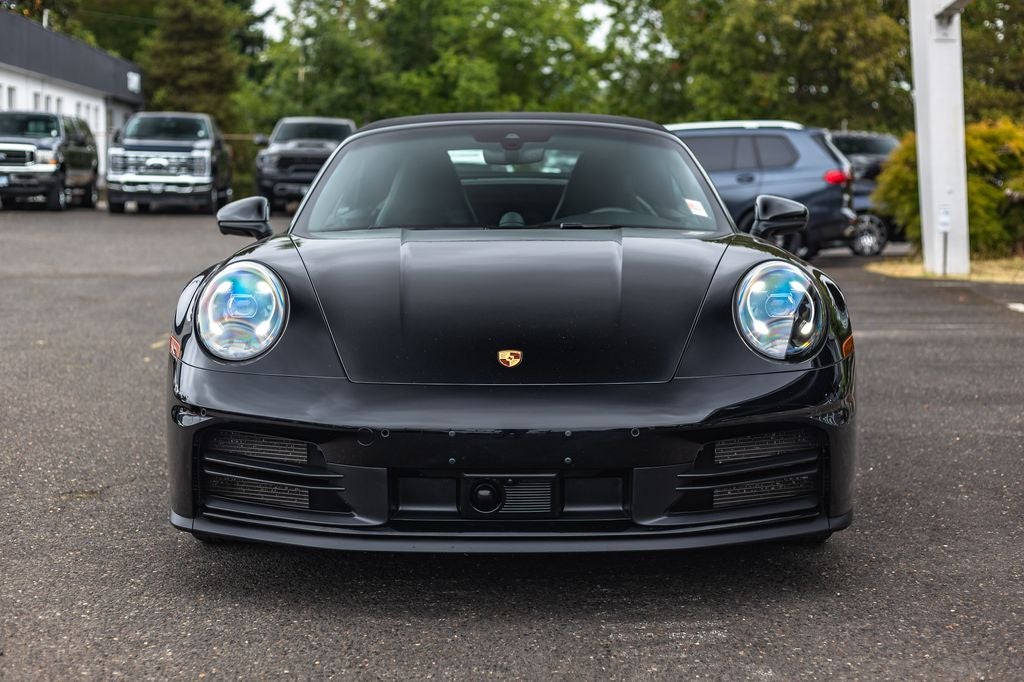 2025 Porsche 911 Carrera