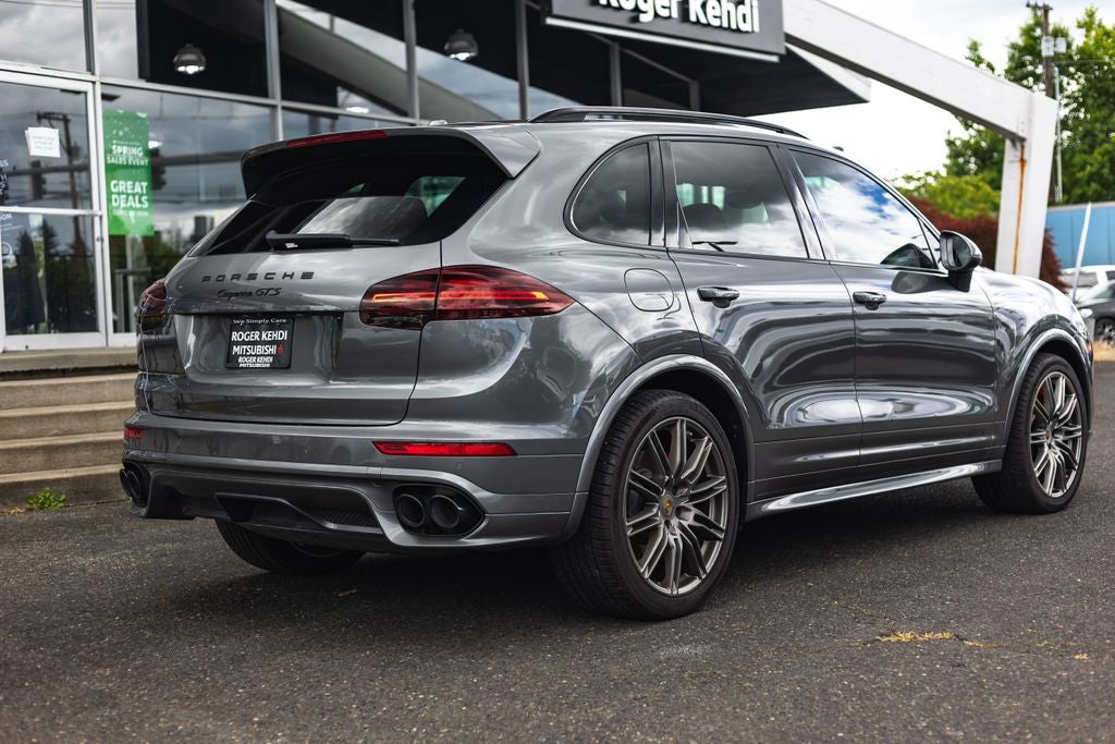 2016 Porsche Cayenne GTS