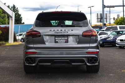 2016 Porsche Cayenne GTS