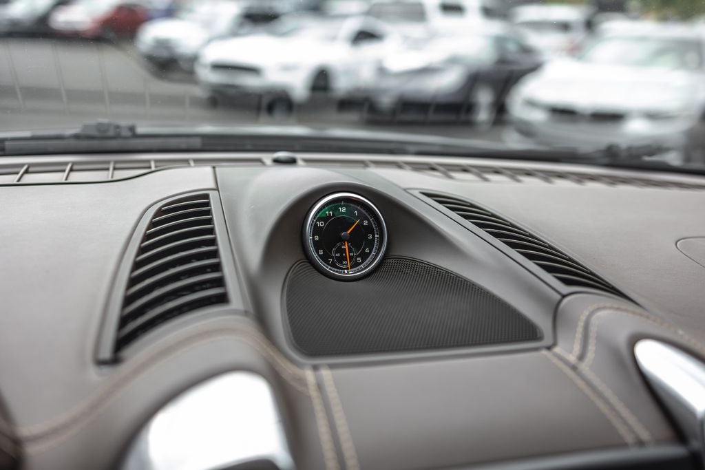 2016 Porsche Cayenne GTS